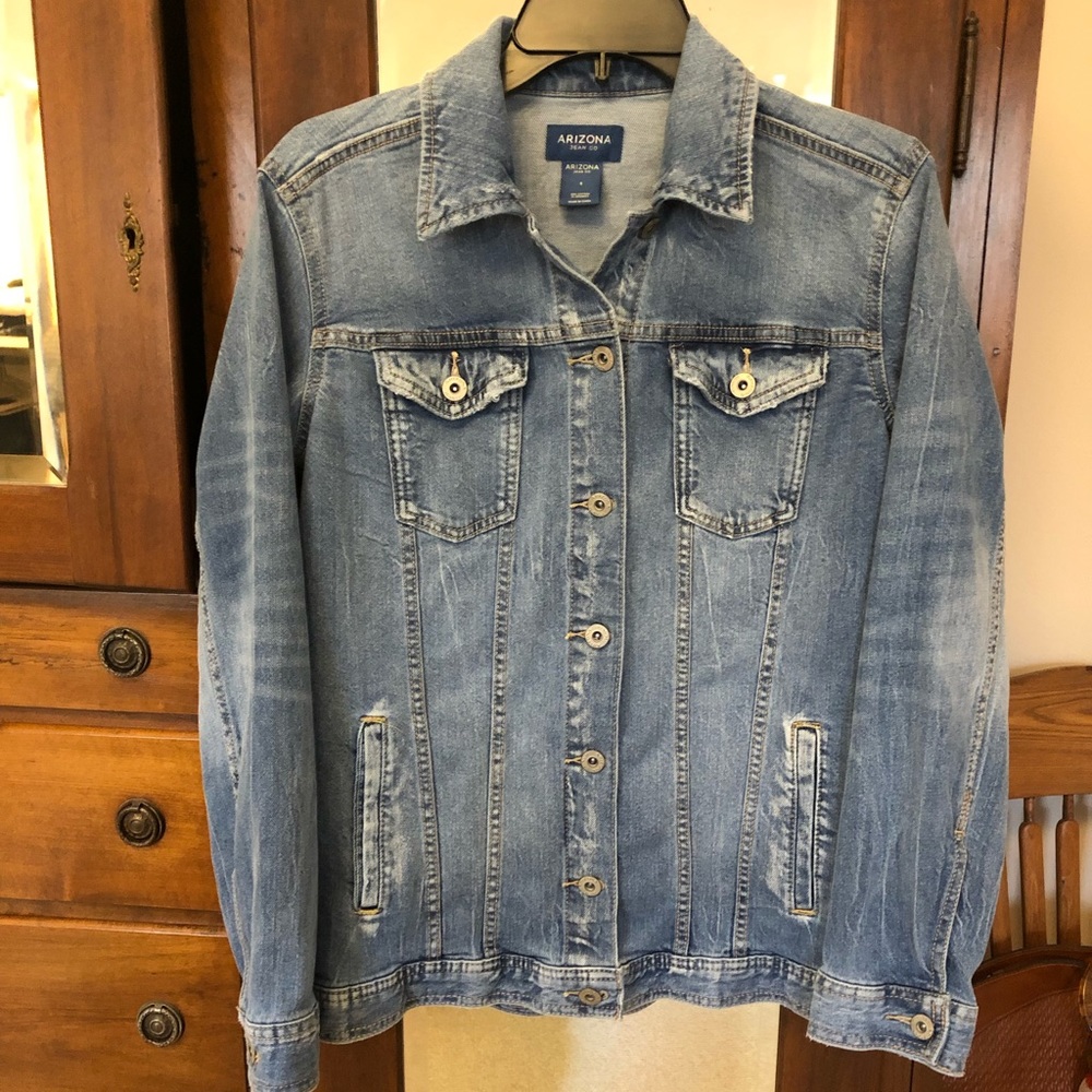 Denim Arizona Jean Jacket NWOT